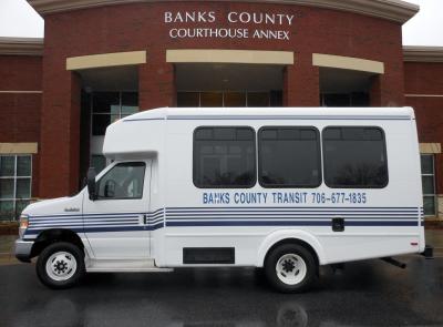 Banks County Transit bus (706-677-1835) in front of Banks Courthouse - Courthouse Annex